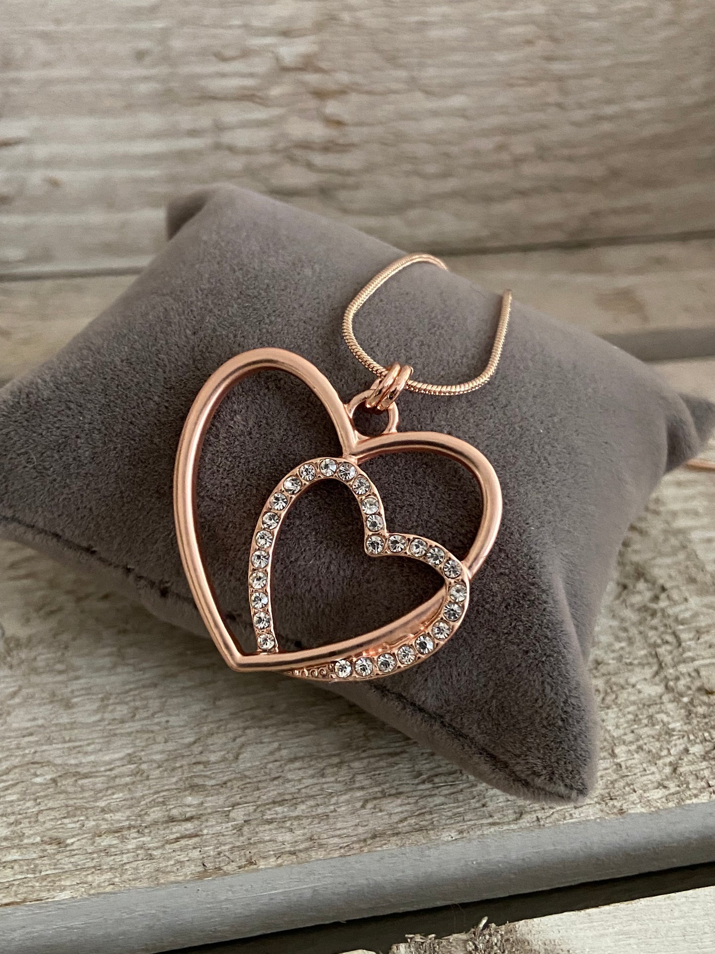 Heart Pendant Short Necklace