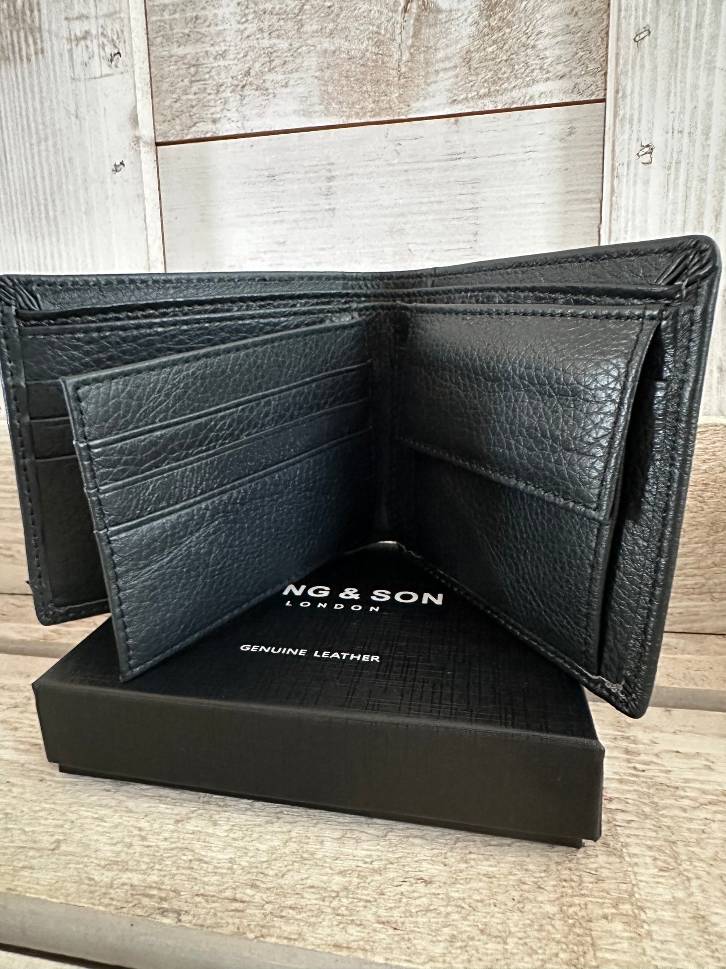 Leather Wallet - Navy