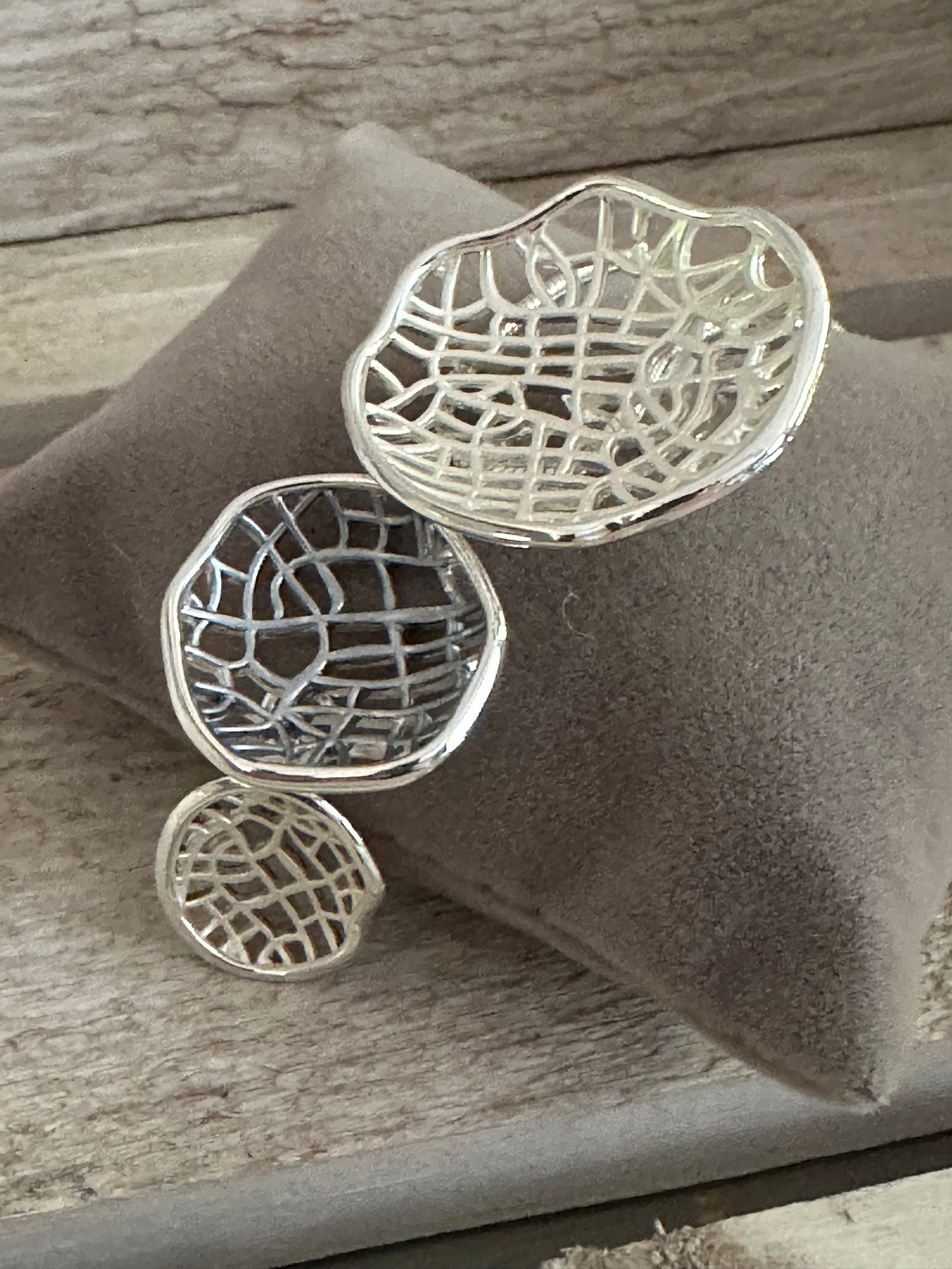 Triple Pendant Short Necklace