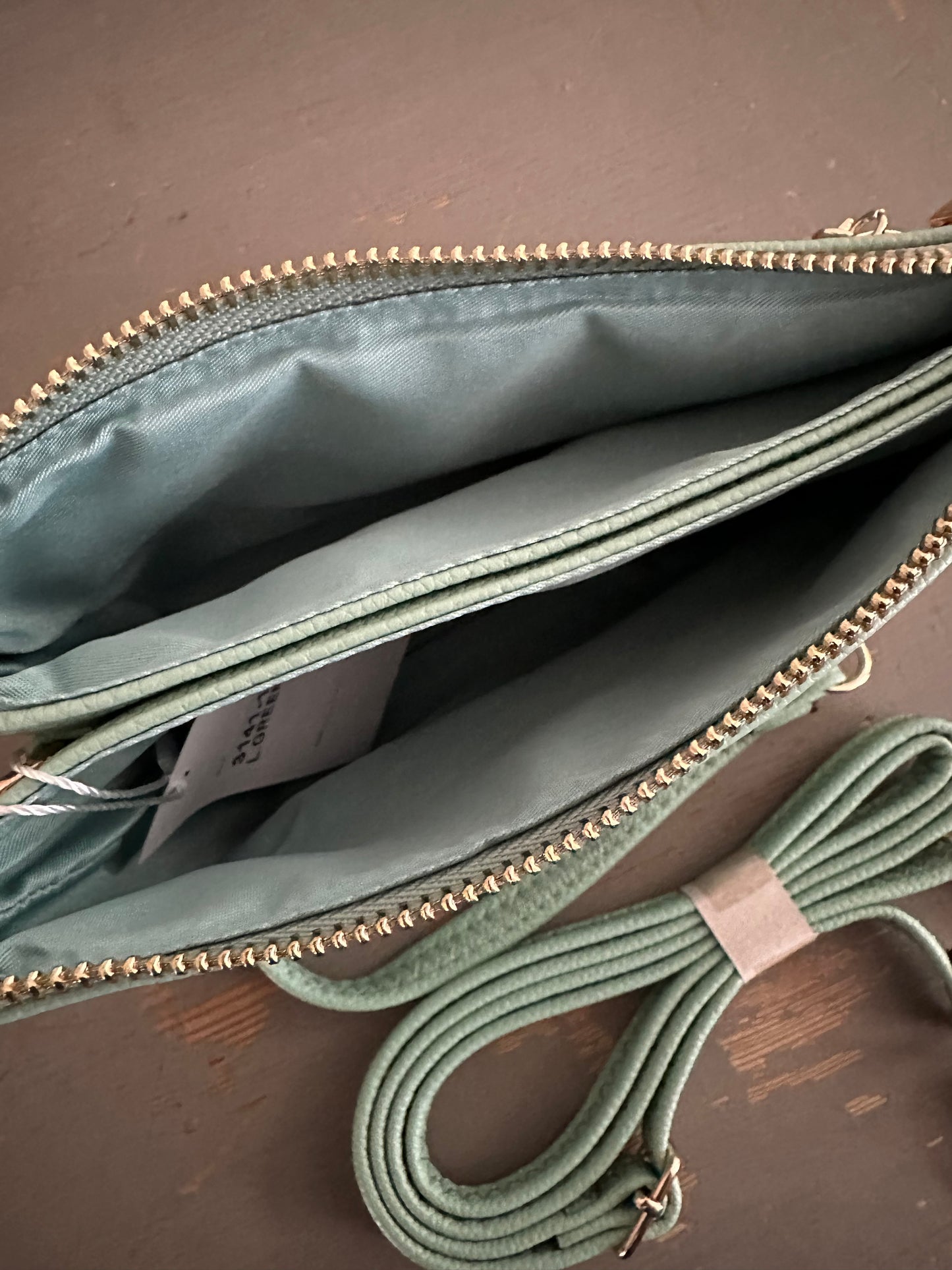 Crossbody & Wristlet Handbag - Light Green