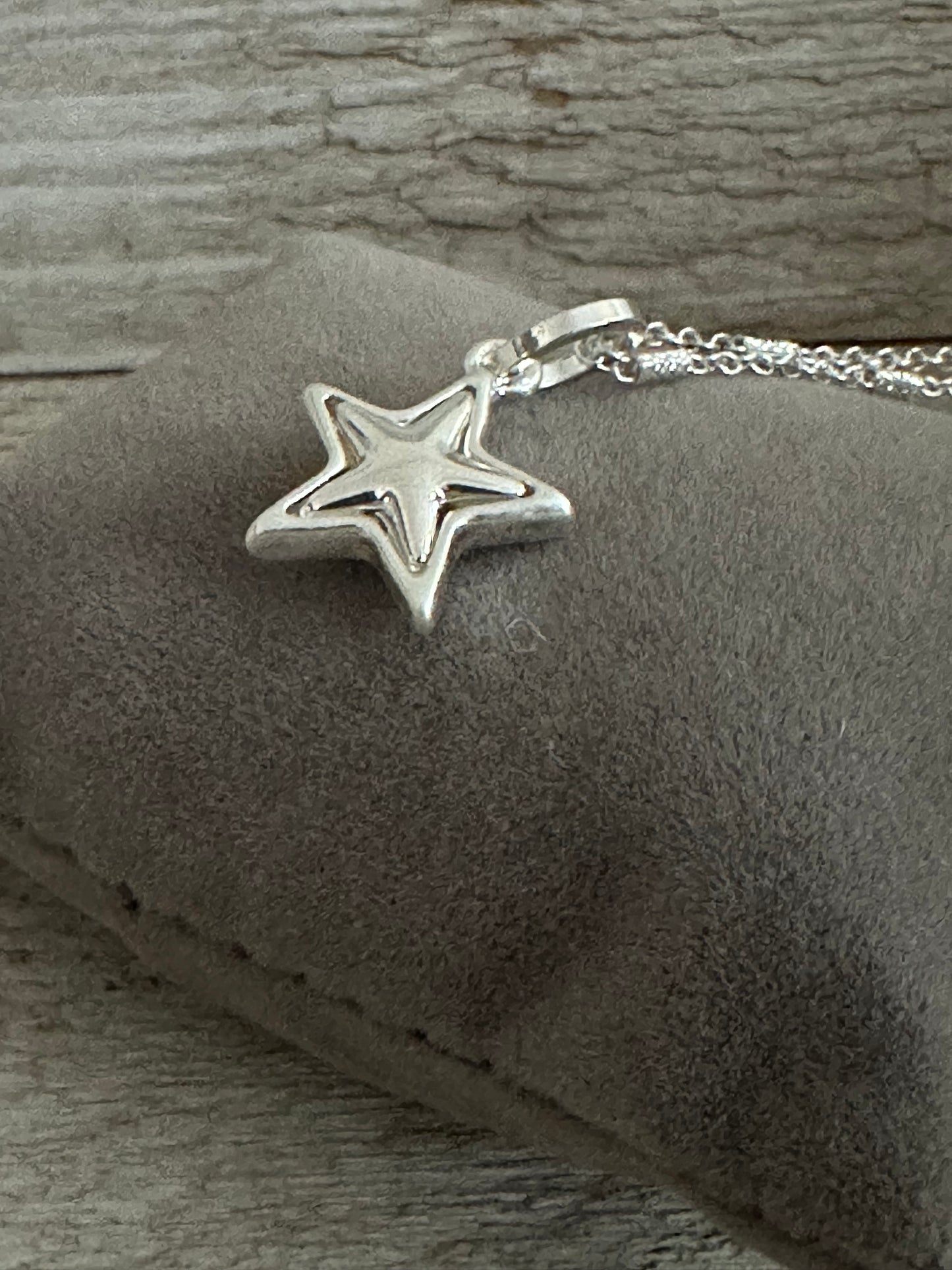Star Pendant Short Necklace