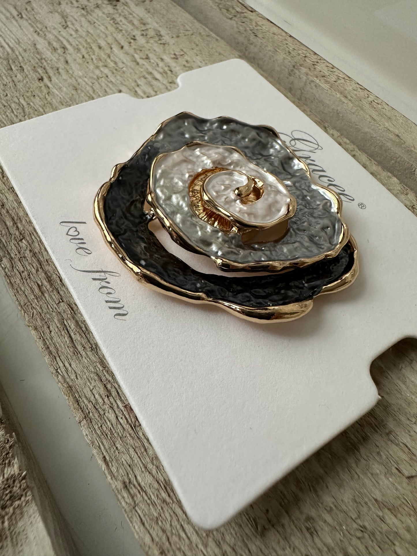 Flower Magnetic Brooch