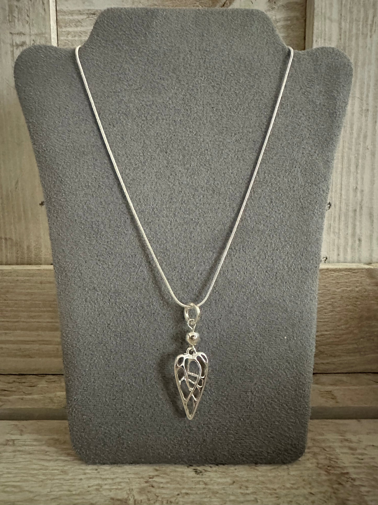 Silver Coloured Heart Pendant Short Necklace