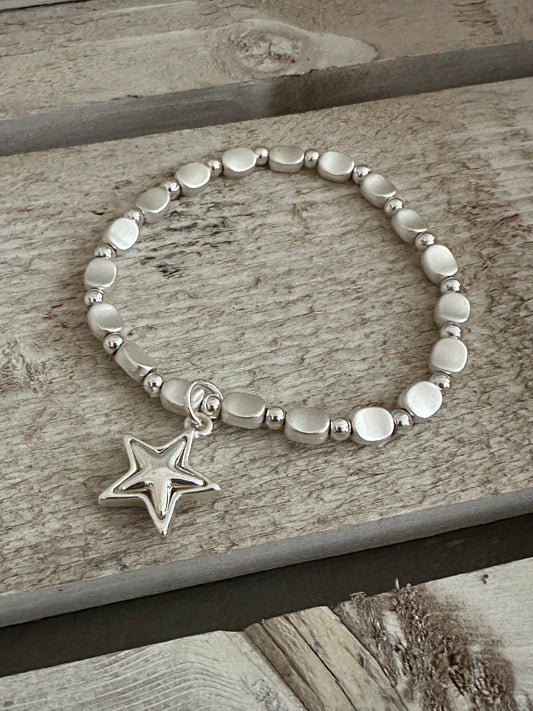 Star Charm Elasticated Bracelet
