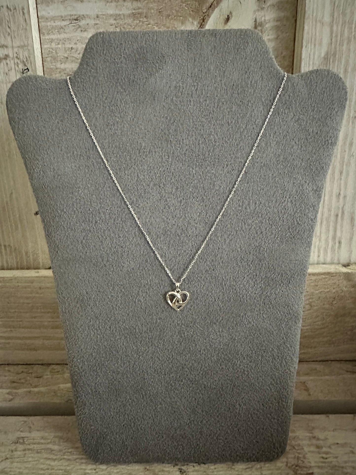 925 Silver Heart Pendant Short Necklace