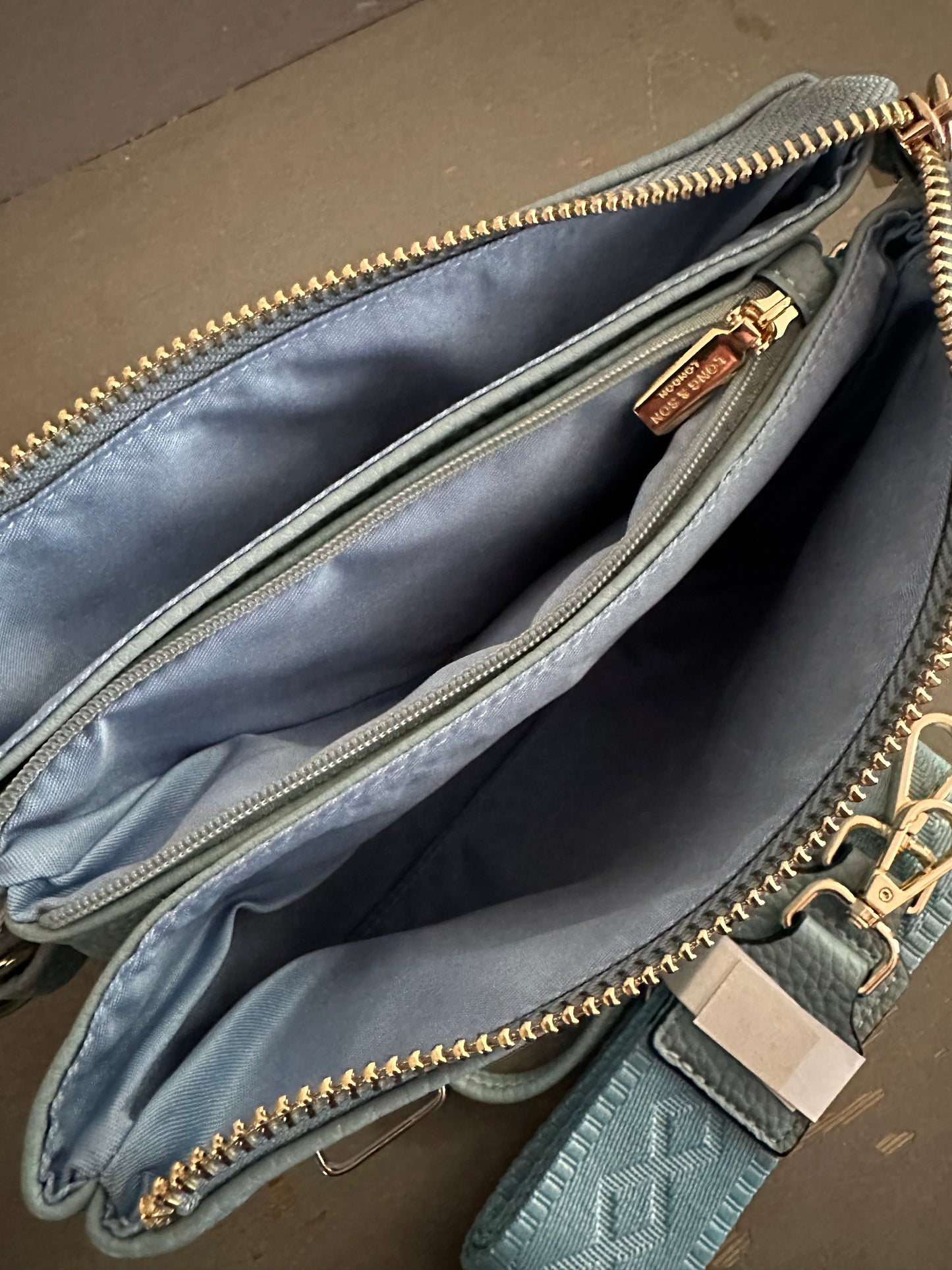 Crossbody & Wristlet Handbag - Light Blue