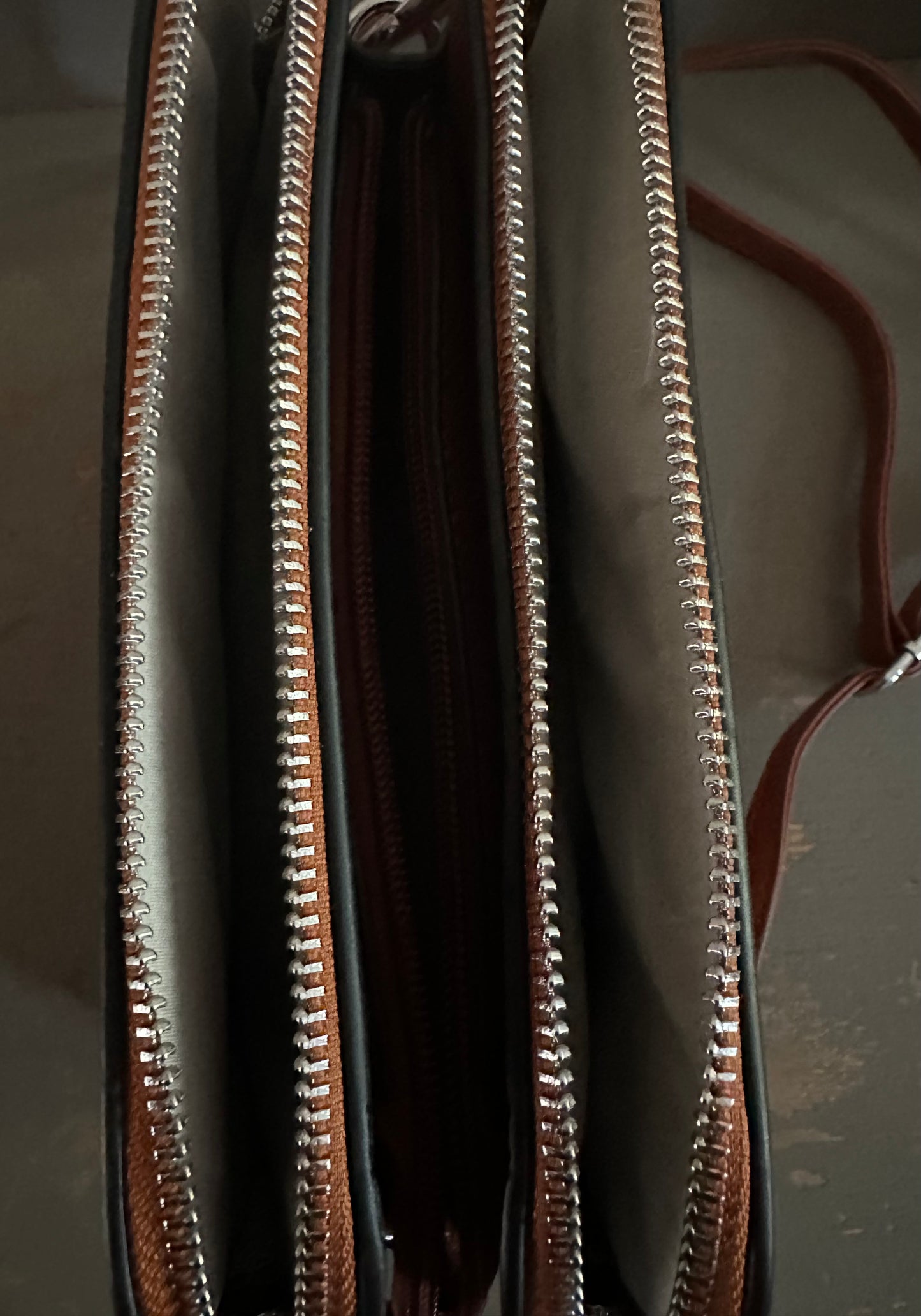 Crossbody Handbag - Brown