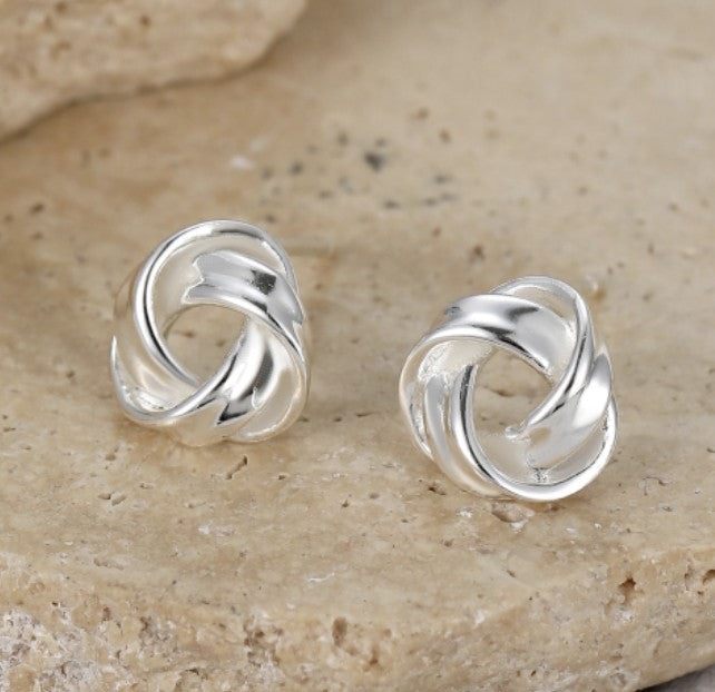 925 Silver Earrings - Complete with Gift Box