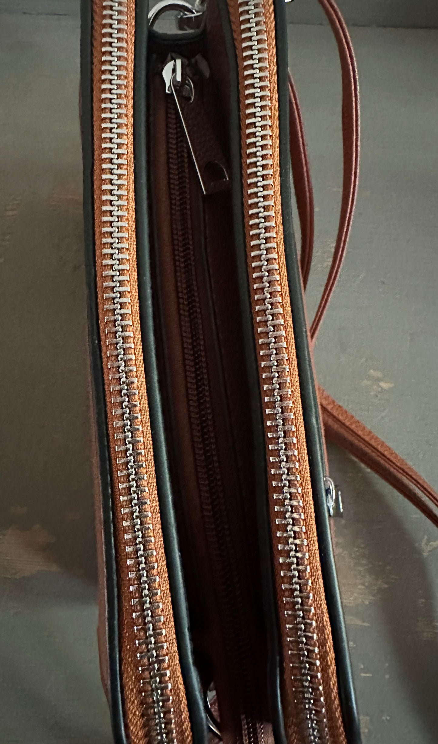 Crossbody Handbag - Brown