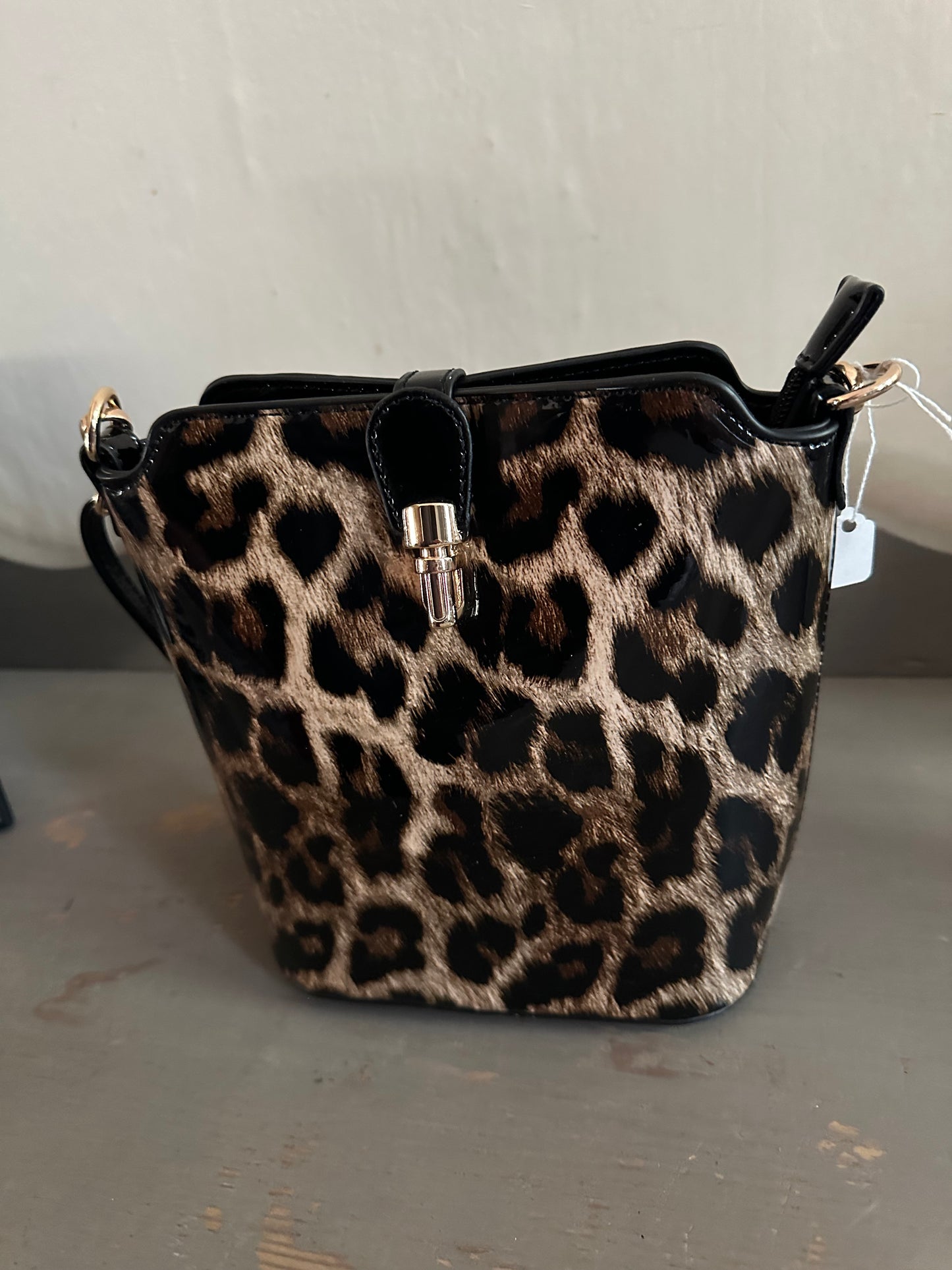 Leopard Print Crossbody Handbag