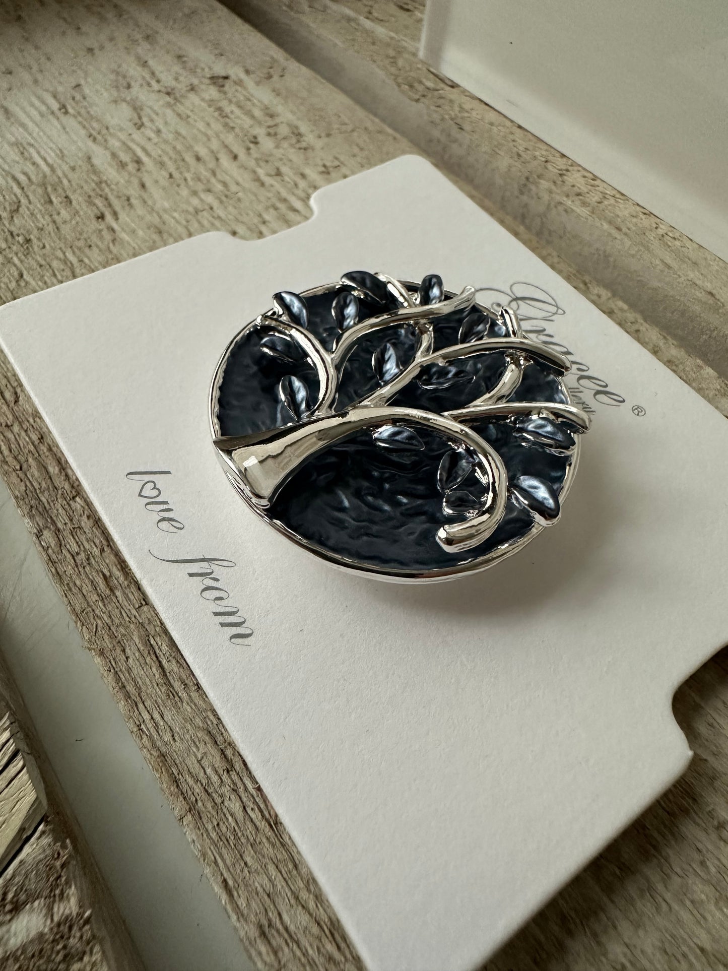 Tree Magnetic Brooch
